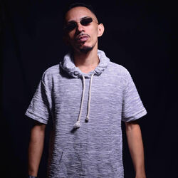 Picture of DJ Helinho