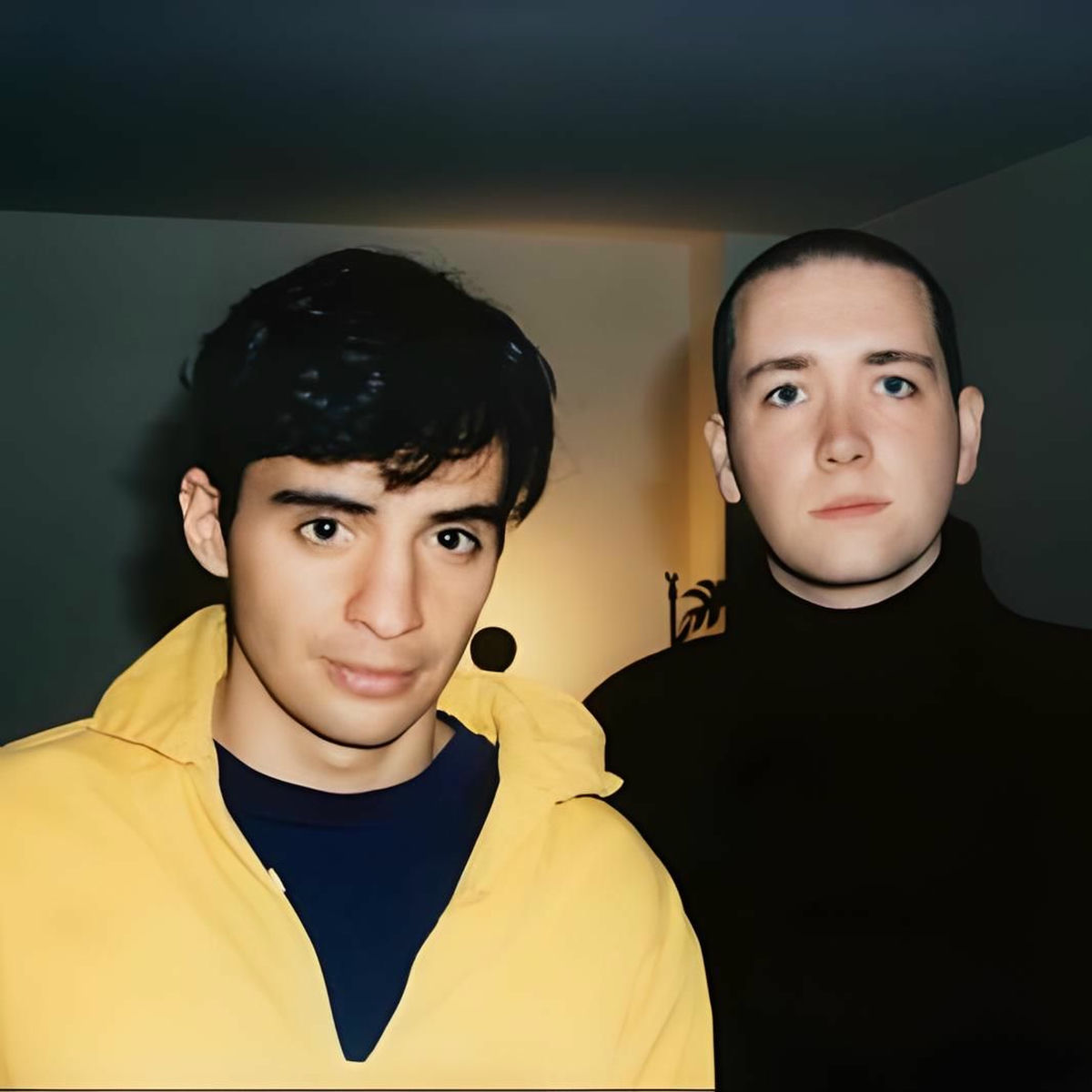 Artist picture of Paradis