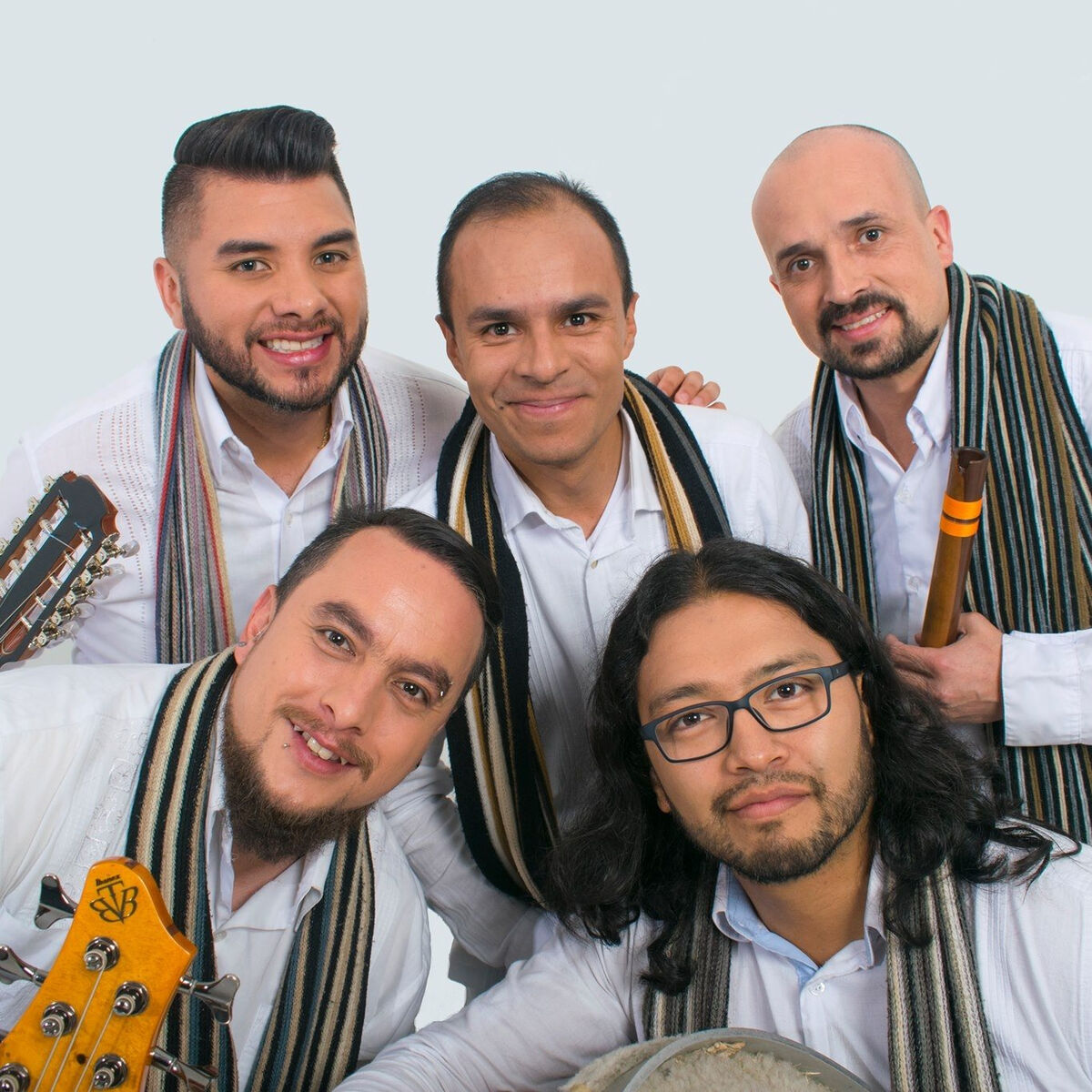 Artist picture of Grupo la Vuelta