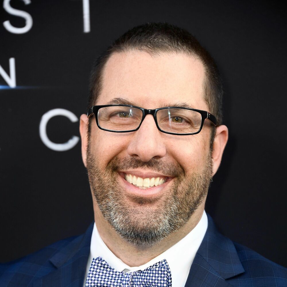 Picture of Christopher Lennertz