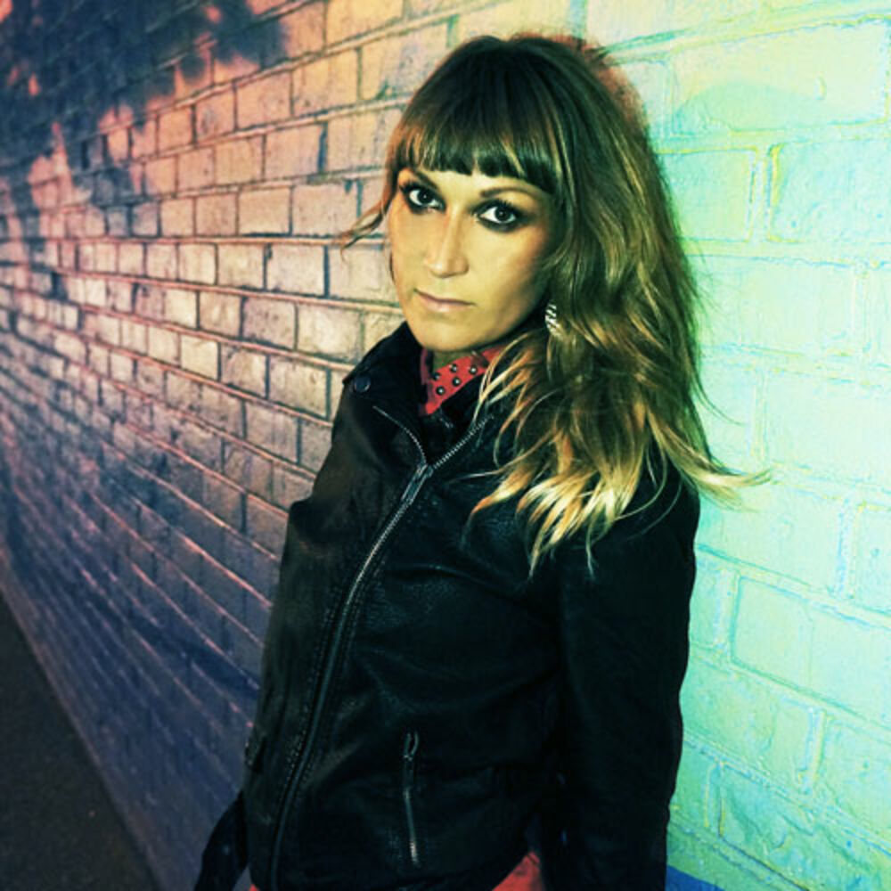 Picture of Naja Rosa
