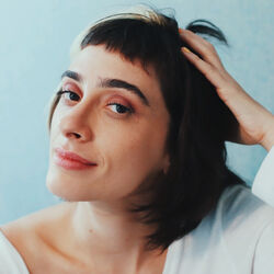 Picture of Juliana Linhares