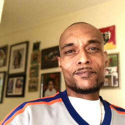 Picture of Mic Geronimo