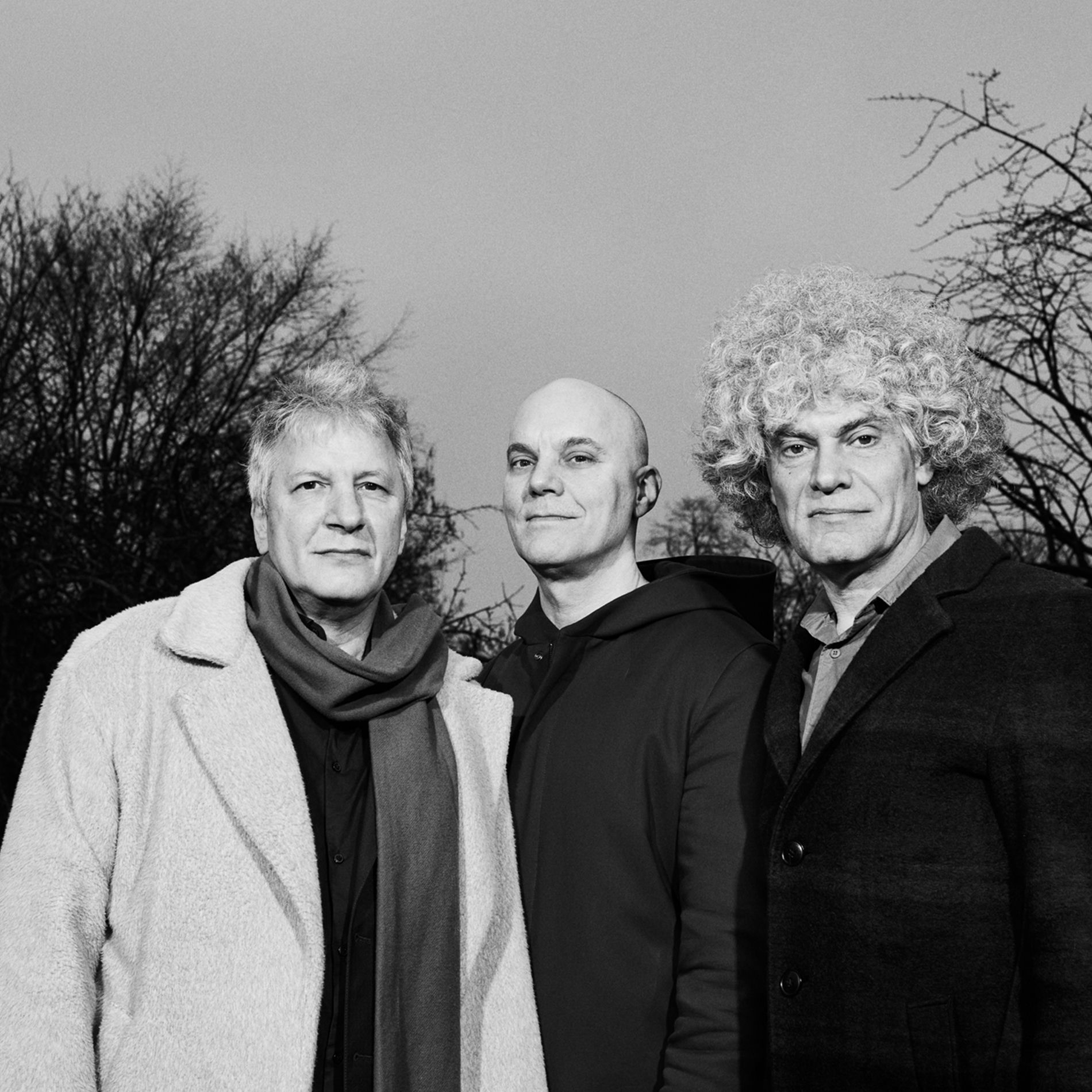 Artist picture of Aka Moon