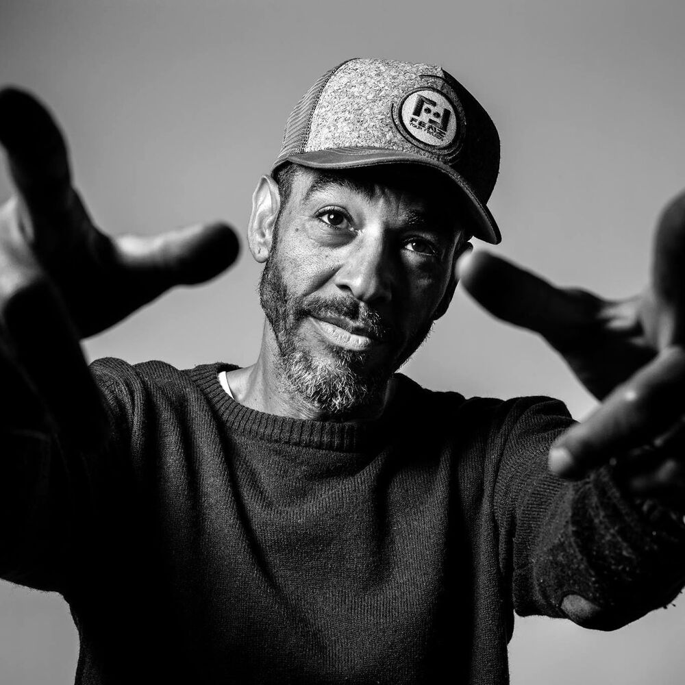 Picture of LEEROY THORNHILL