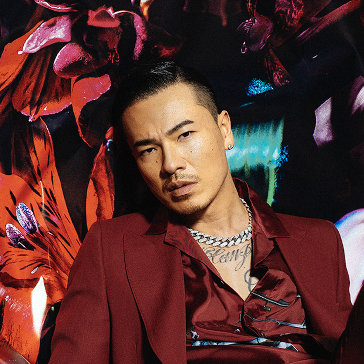 AK-69: アルバム、曲、コンサート | Deezer