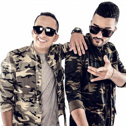 Picture of Yandar & Yostin