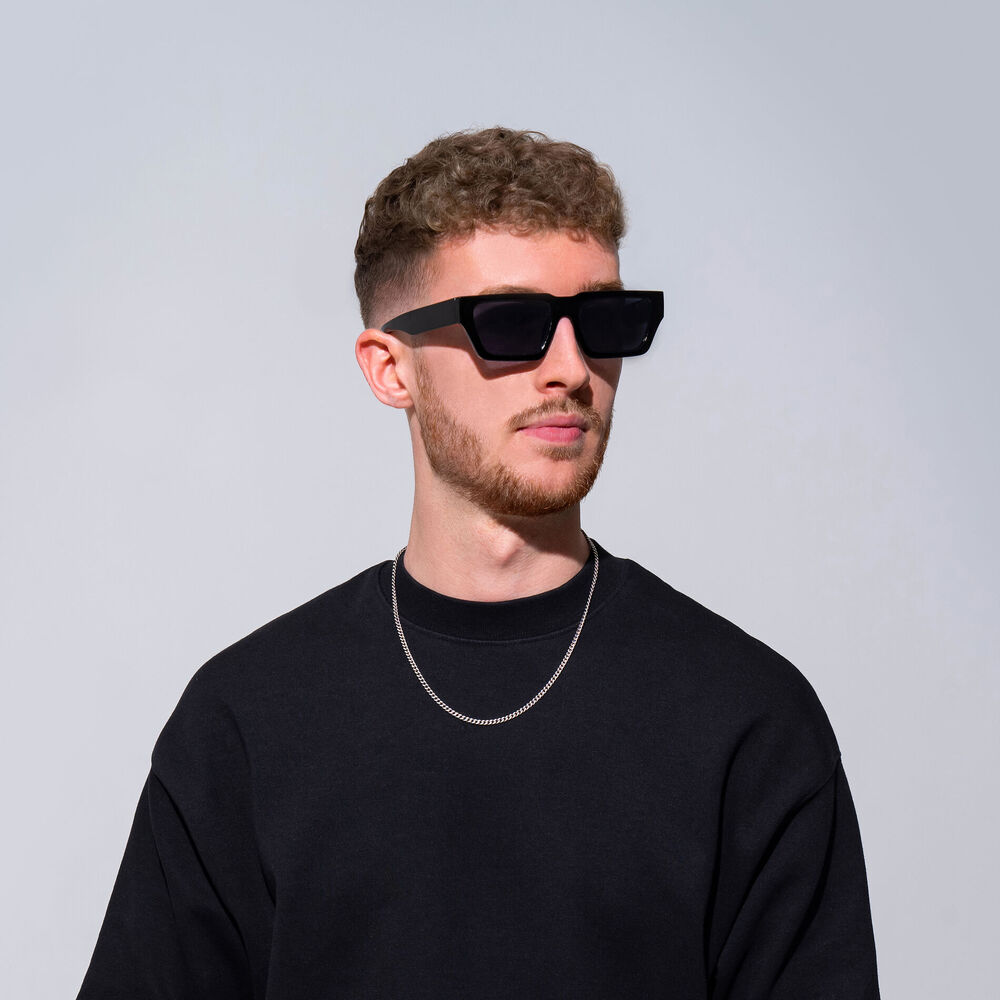 Picture of Ollie Crowe