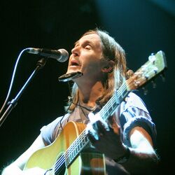 Picture of Dougie MacLean