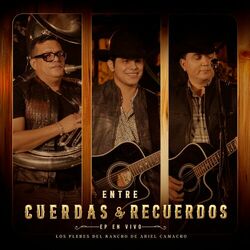 Cover of Entre Cuerdas y Recuerdos (En Vivo)