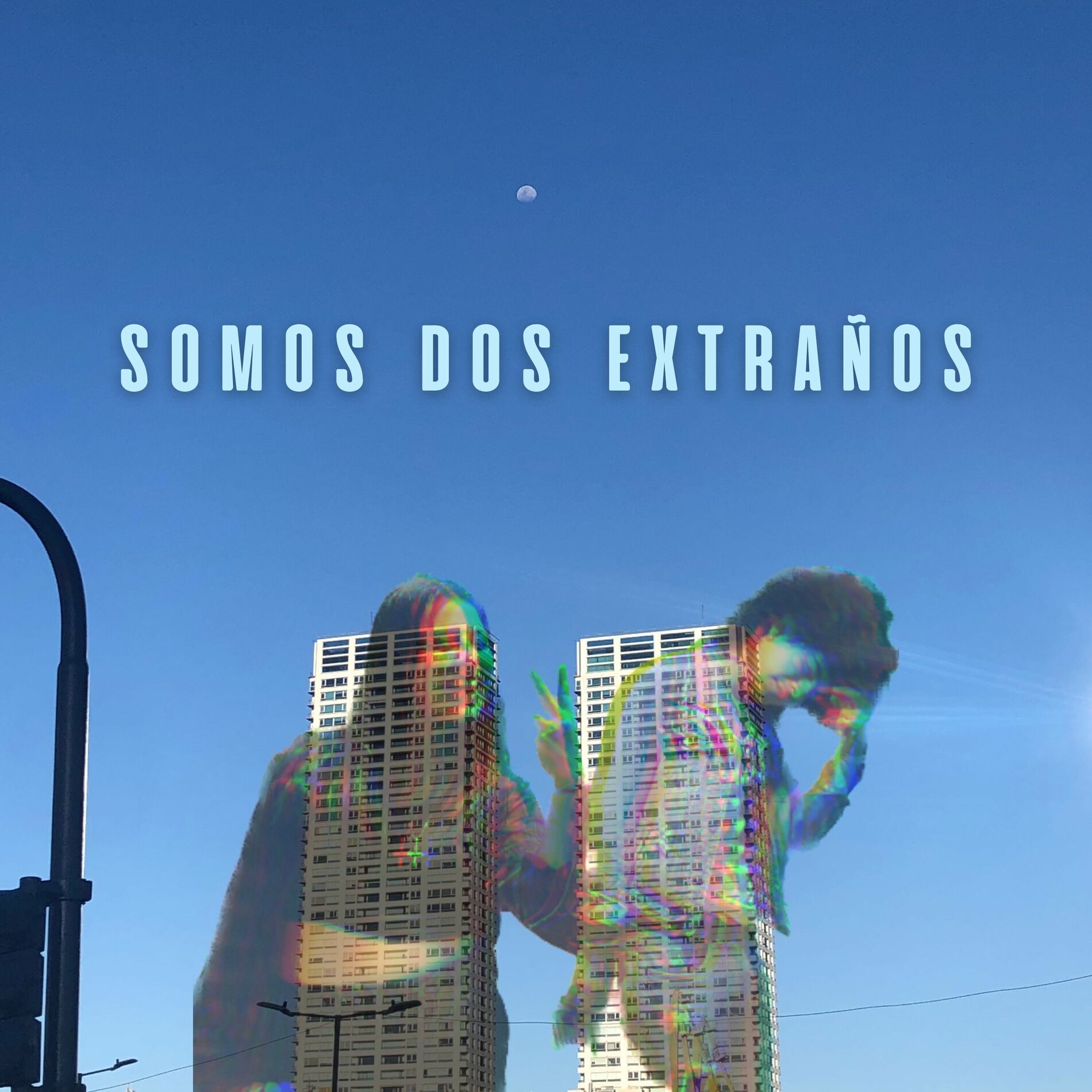 Album cover of Somos Dos Extraños