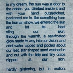 Cover of hardly glistening, but in motion