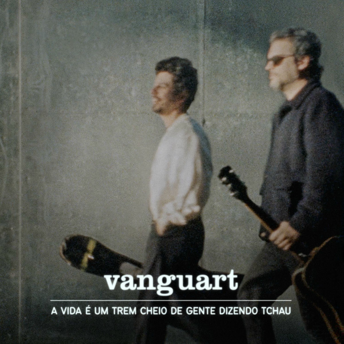 Album cover of A Vida É Um Trem Cheio de Gente Dizendo Tchau