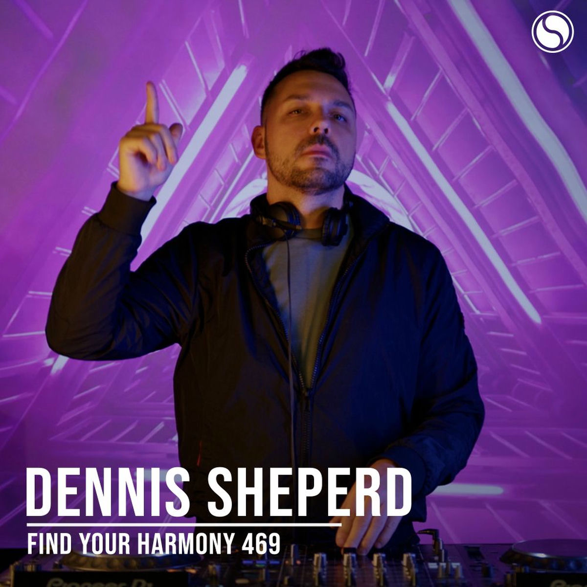 Album cover of Higher (FYH469)