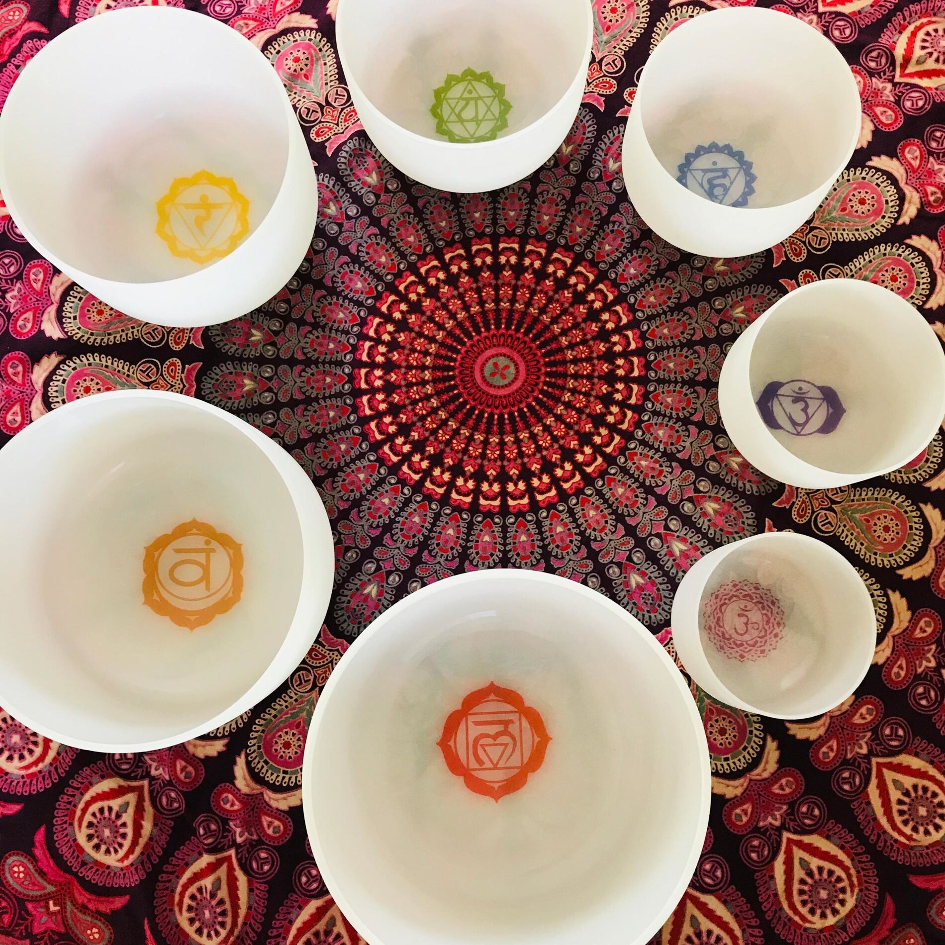 Album cover of Chakra Crystal Singing Sound Bowls