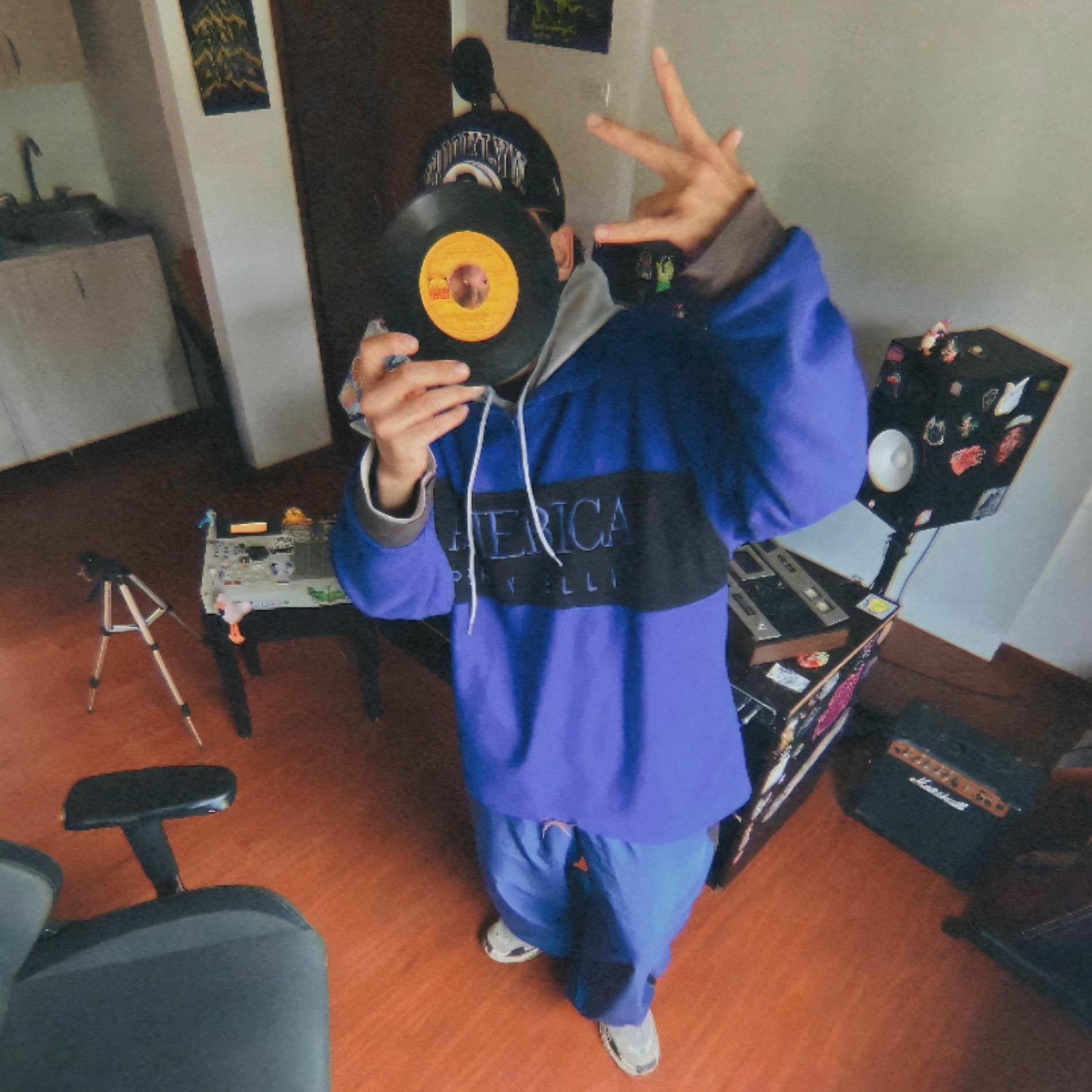 Album cover of Folclor (feat. BASTIAN)