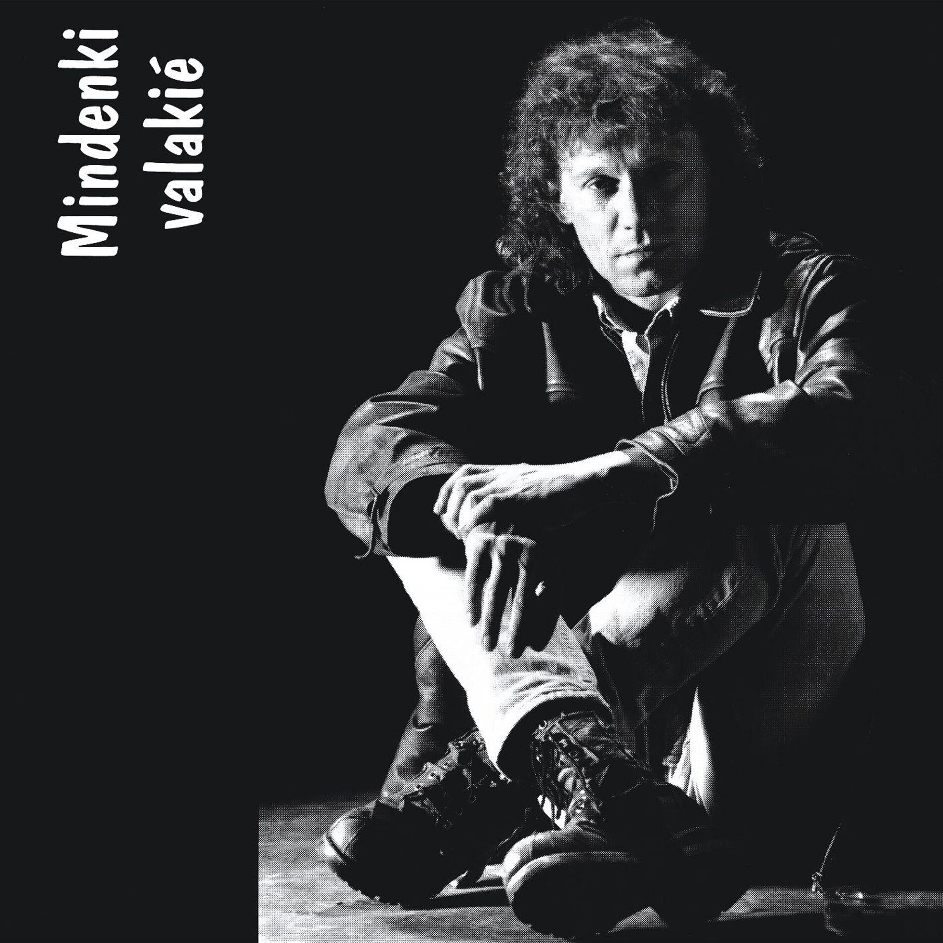 Album cover of Mindenki valakié