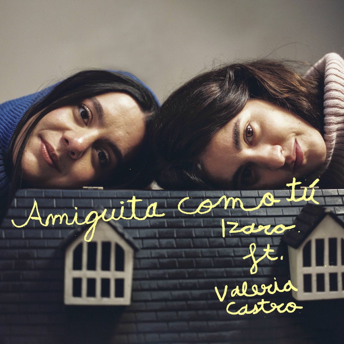 Album cover of Amiguita como tú