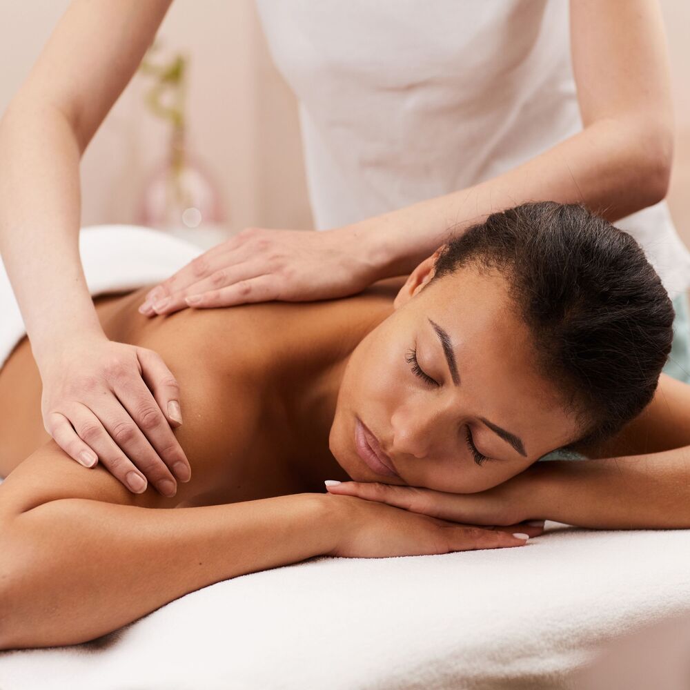 Picture of Songbird Soothe: Ambient Bird Songs for Relaxing Massage