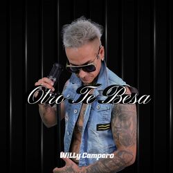 Cover of Otro Te Besa