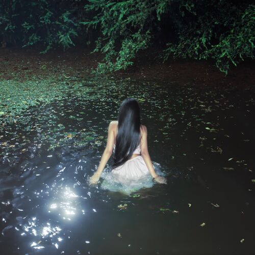 MIO – Sink into the floor – Single