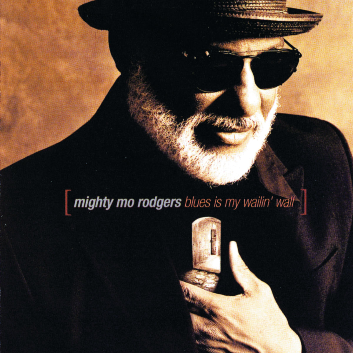 Mighty Mo Rodgers: albums, songs, concerts | Deezer