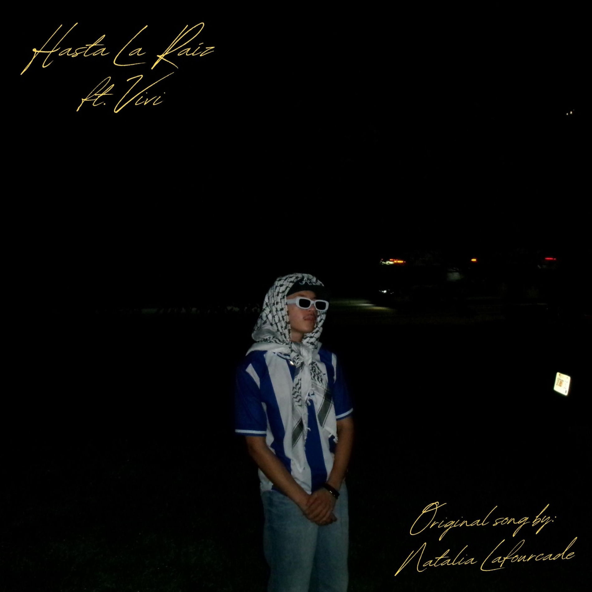 Album cover of HASTA LA RAÍZ (COVER) (feat. Vivi)