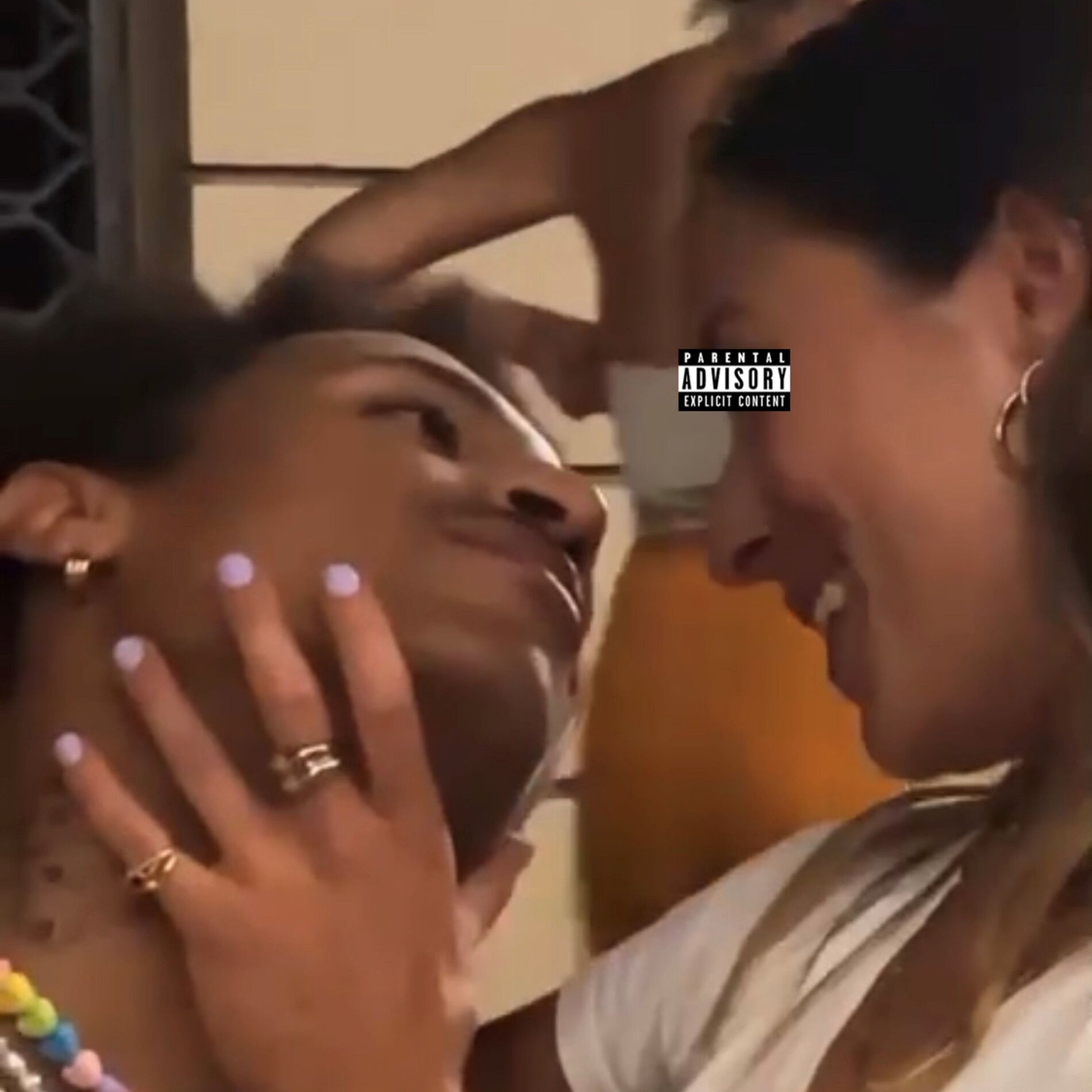 Album cover of FAIS ATTENTION !!
