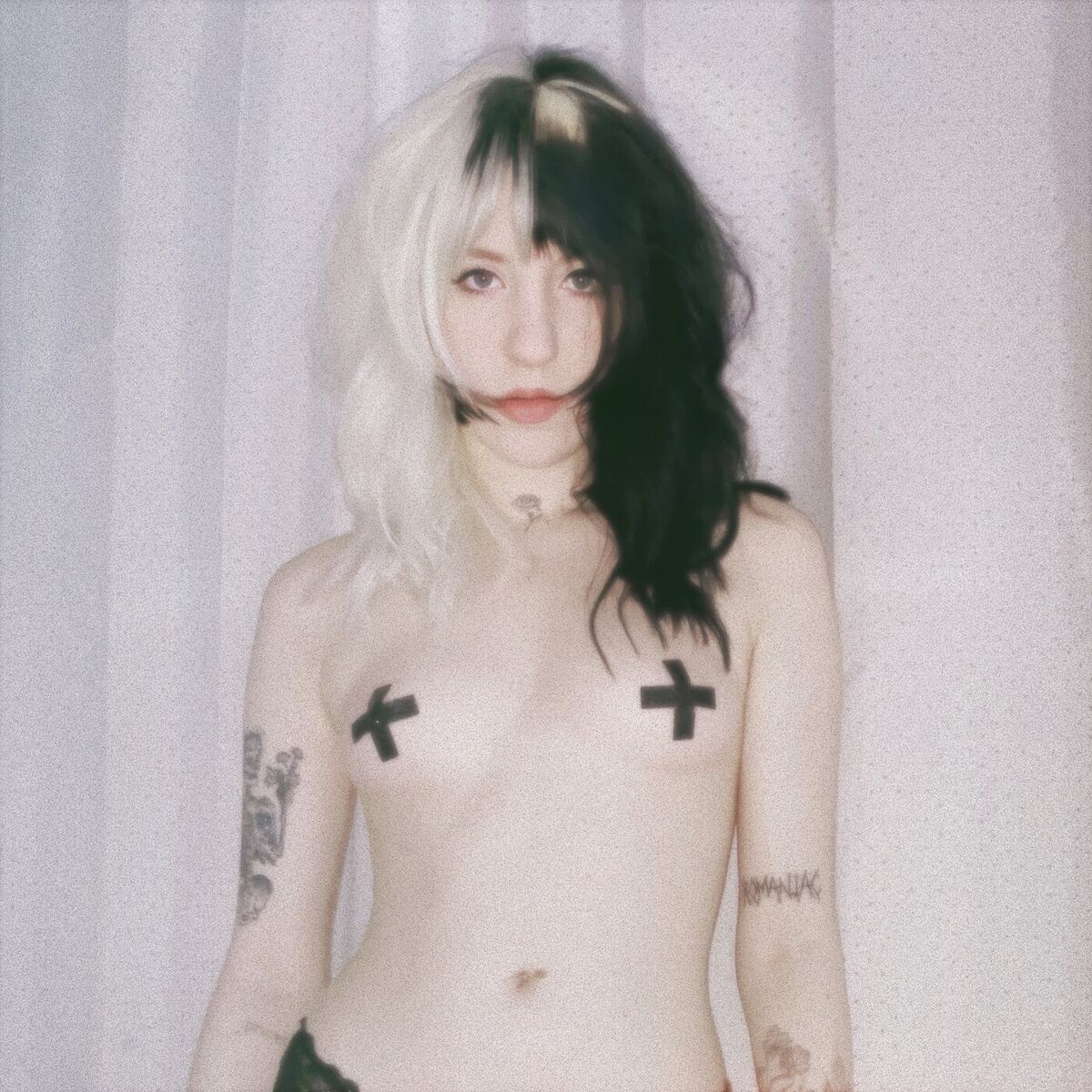 Album cover of SKELETON