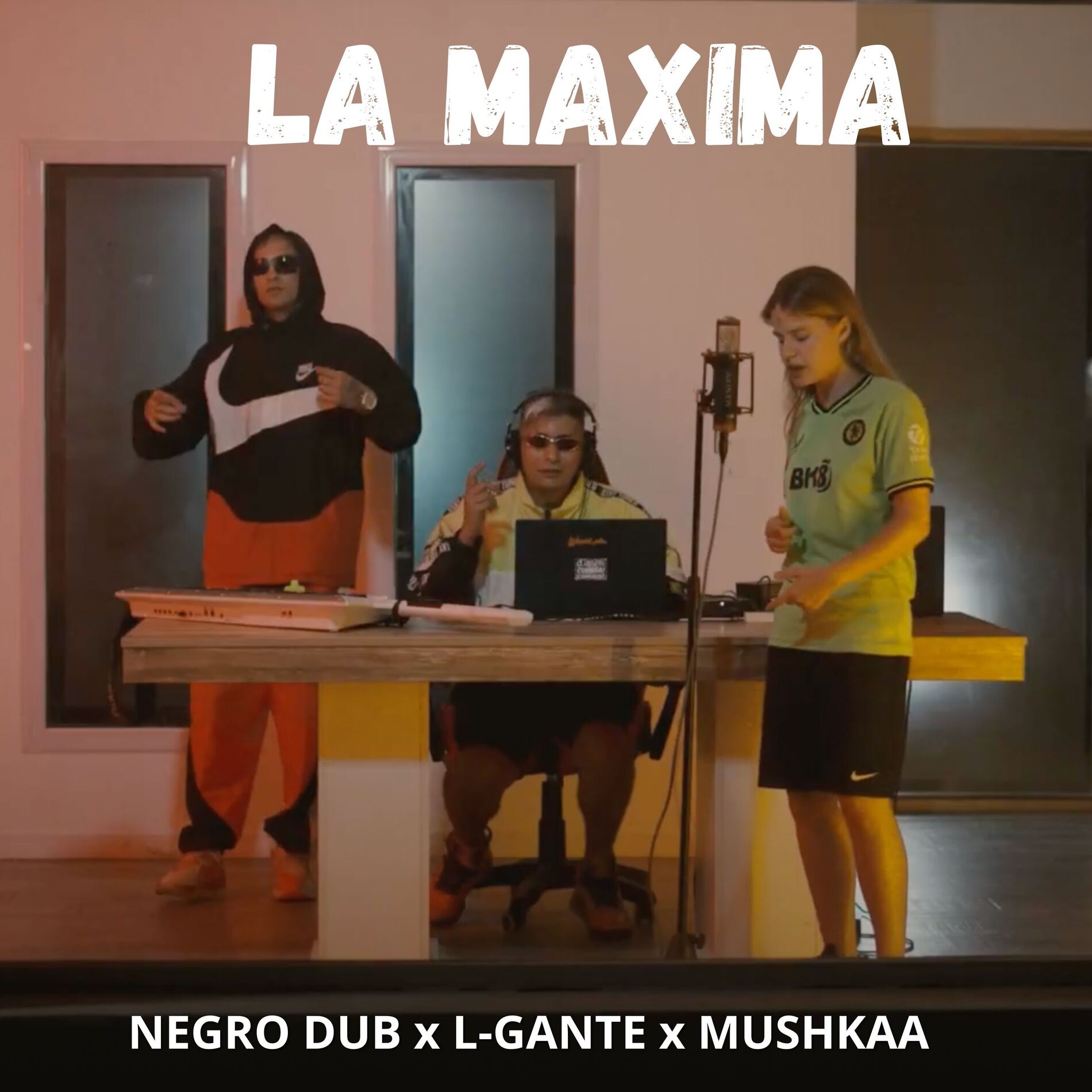Album cover of La Maxima