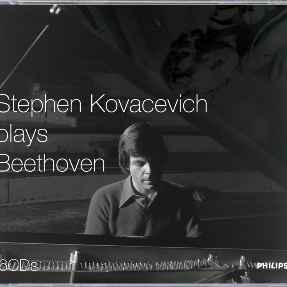 Picture of Stephen Kovacevich plays Beethoven