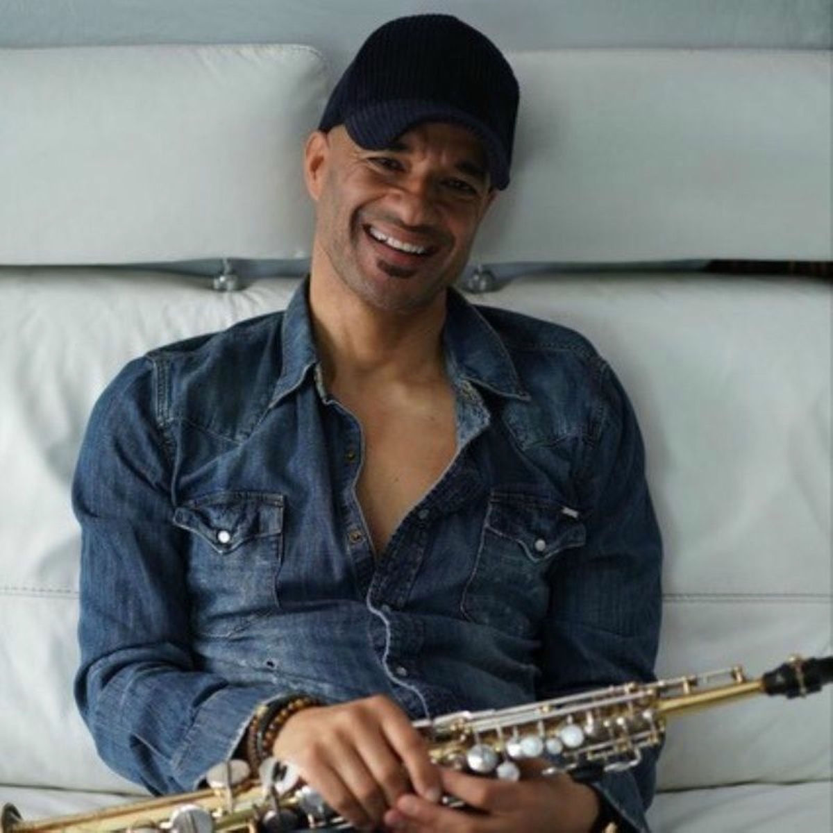 Album cover of Chill 2 The Sax