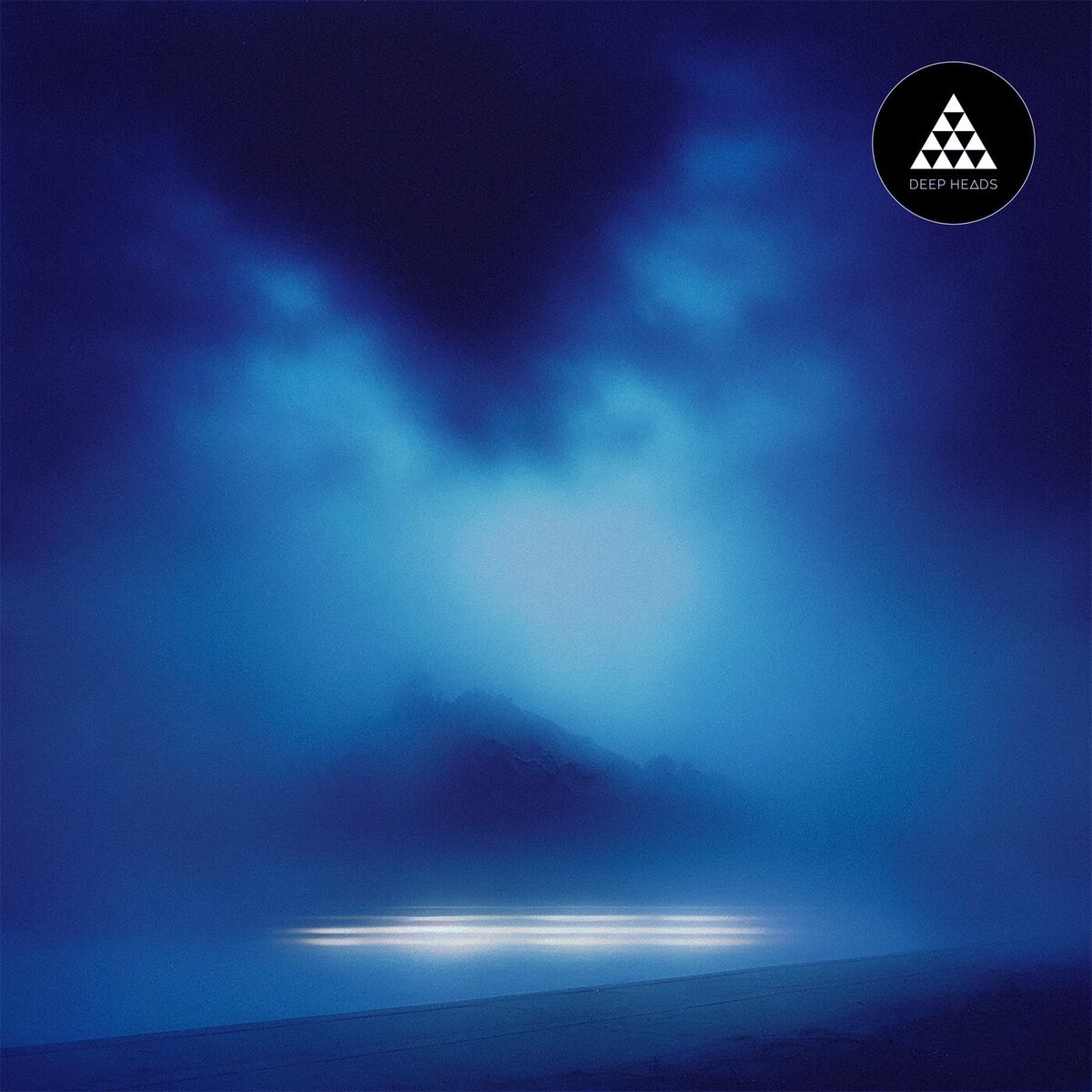 Album cover of analog (Slowed & Reverbed)