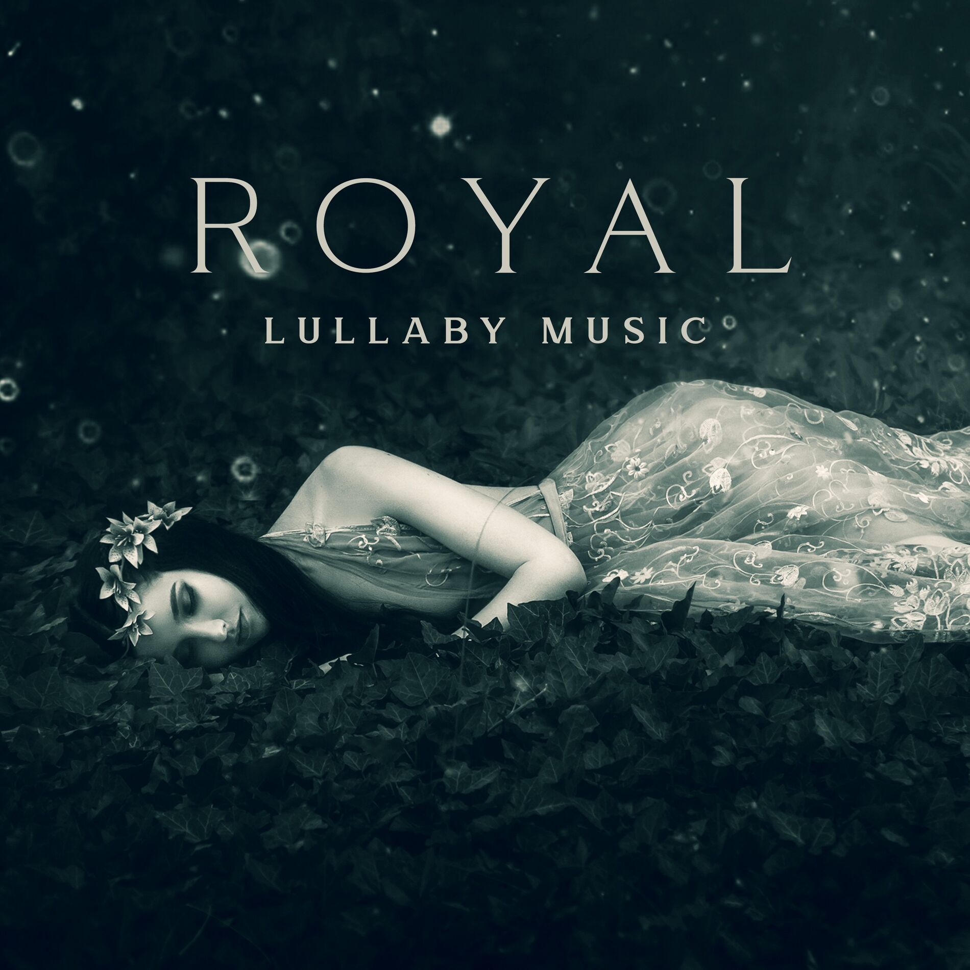 Album cover of Royal Lullaby Music: Baby Bedtime Piano Songs for Sleeping All the Way Through the Night