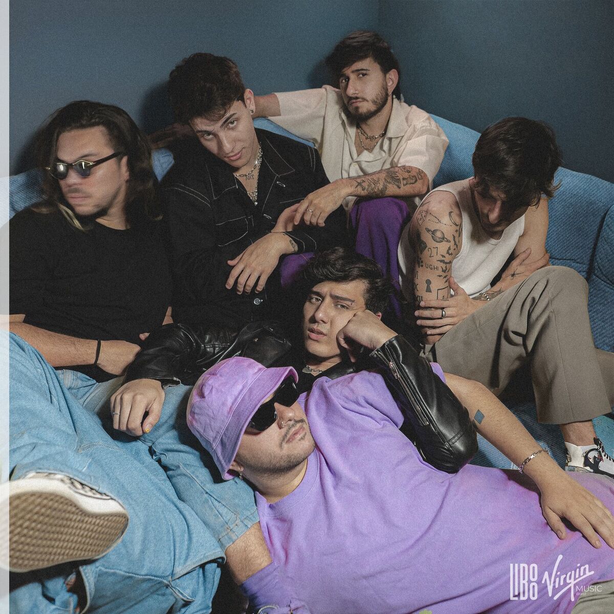 Album cover of só amigos (: