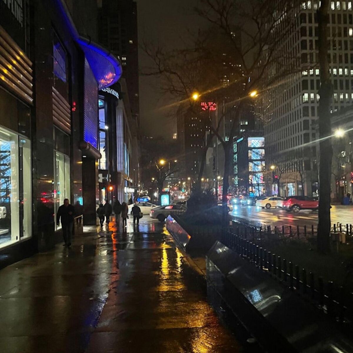 Album cover of raining in chicago