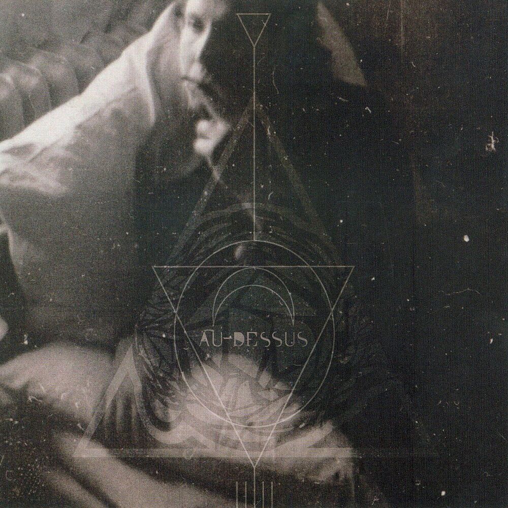 Picture of AU Dessus (0)