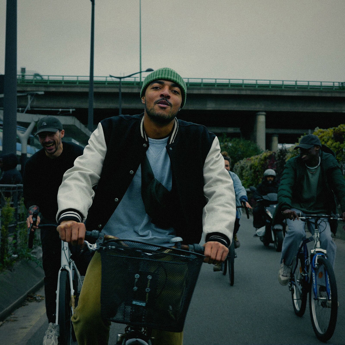 Album cover of Viens on ride ensemble