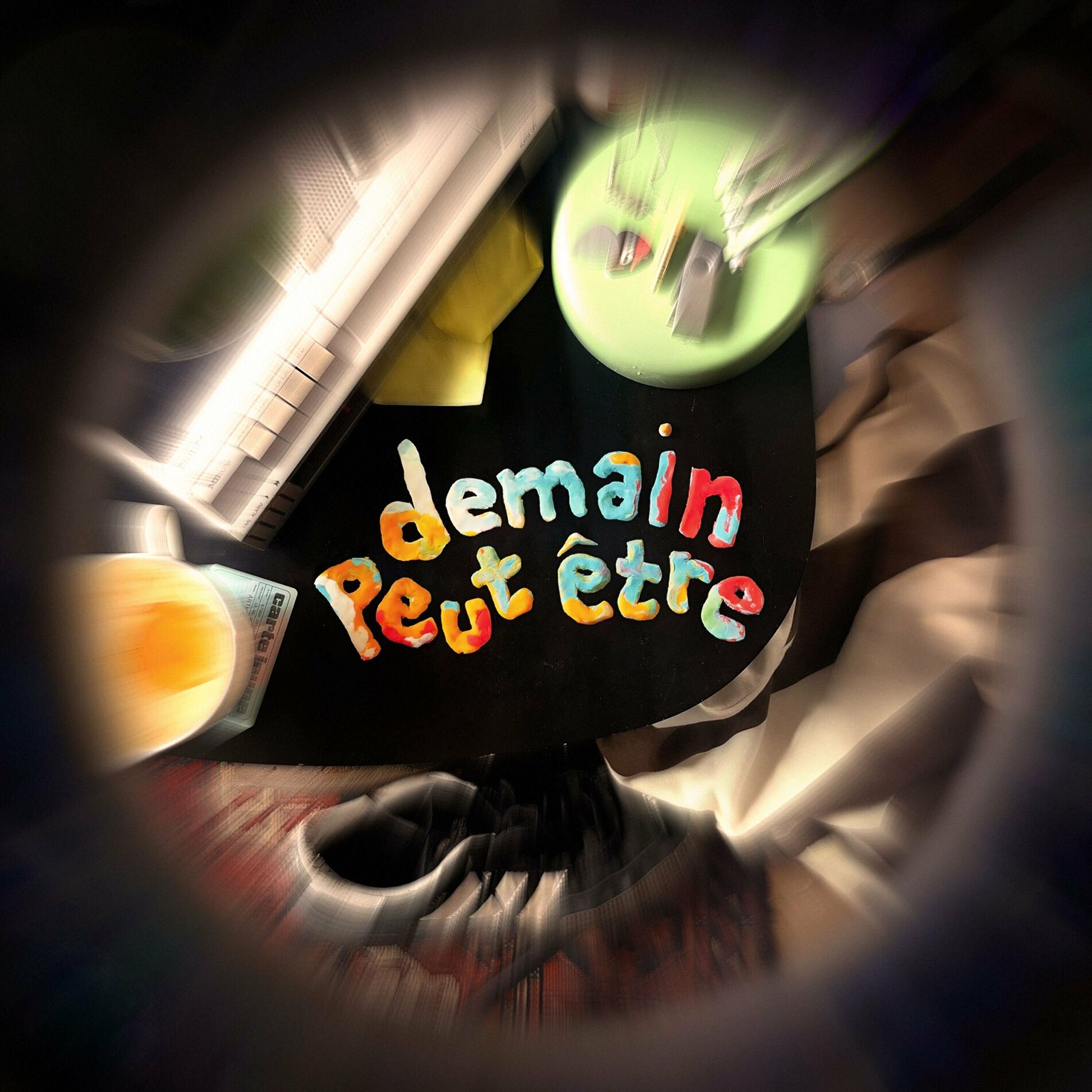 Album cover of demain peut-être