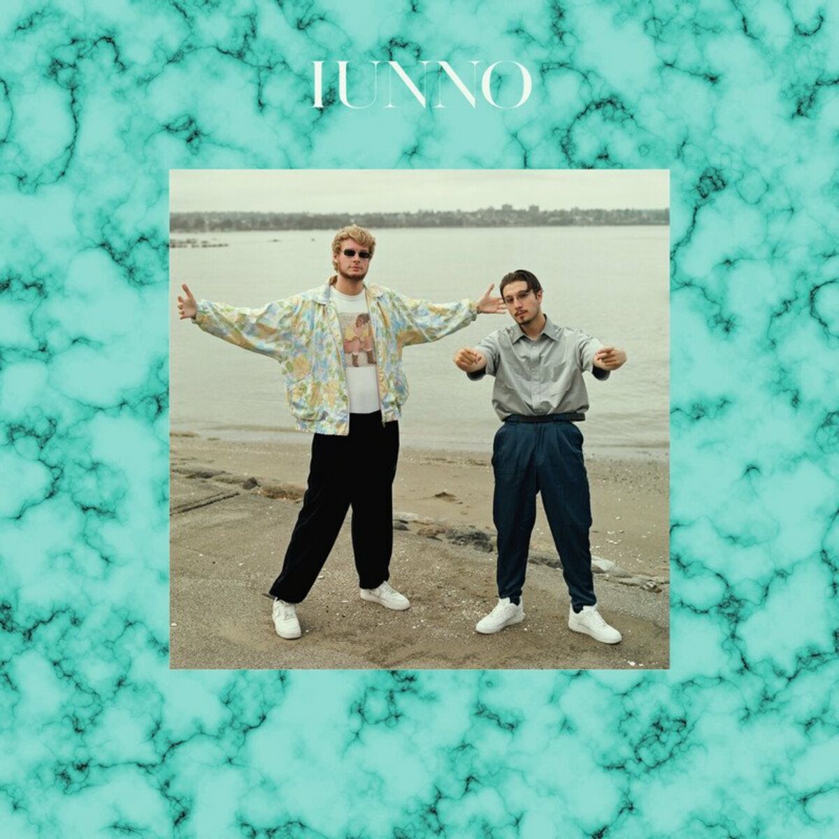 Album cover of iunno