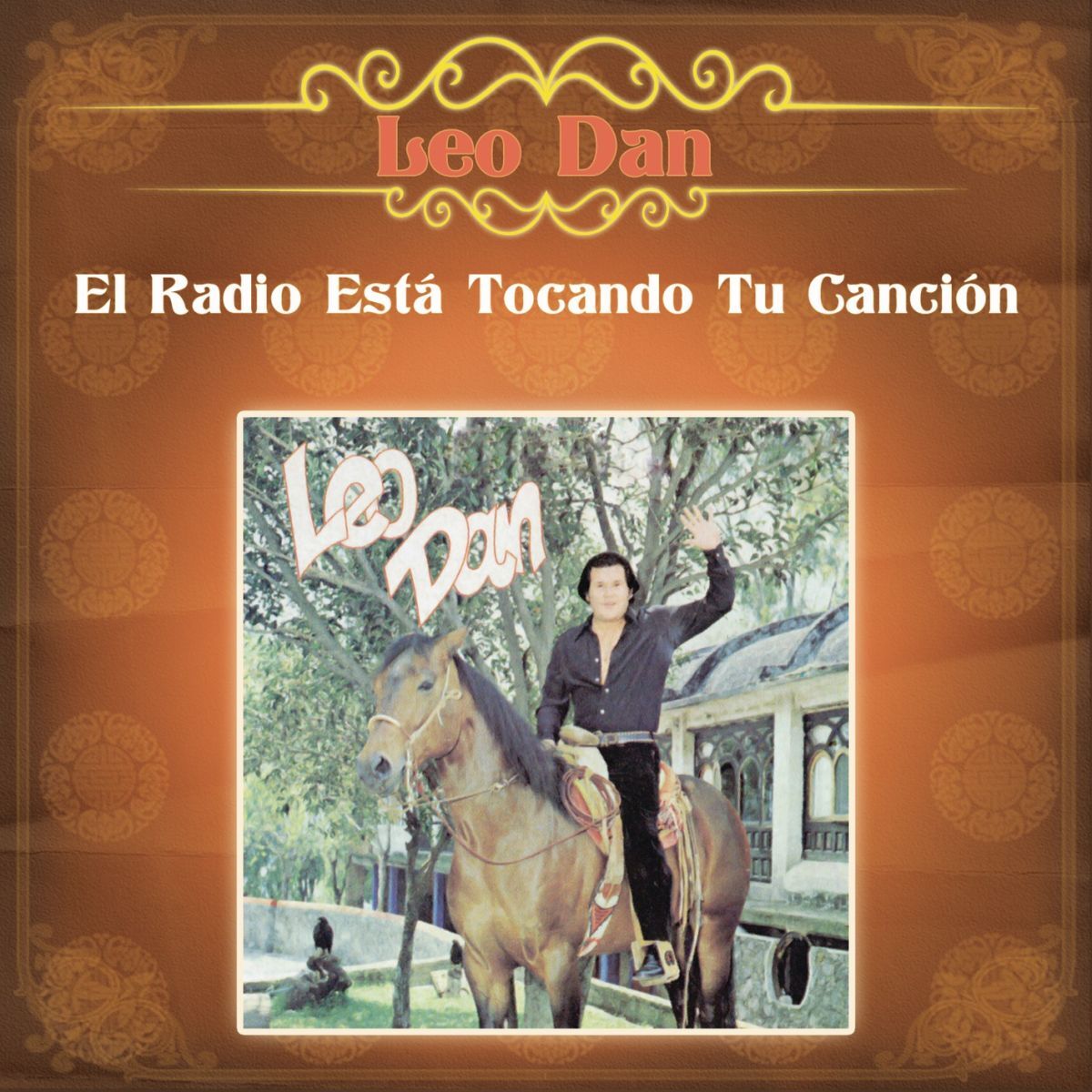 Album cover of El Radio Está Tocando Tu Canción