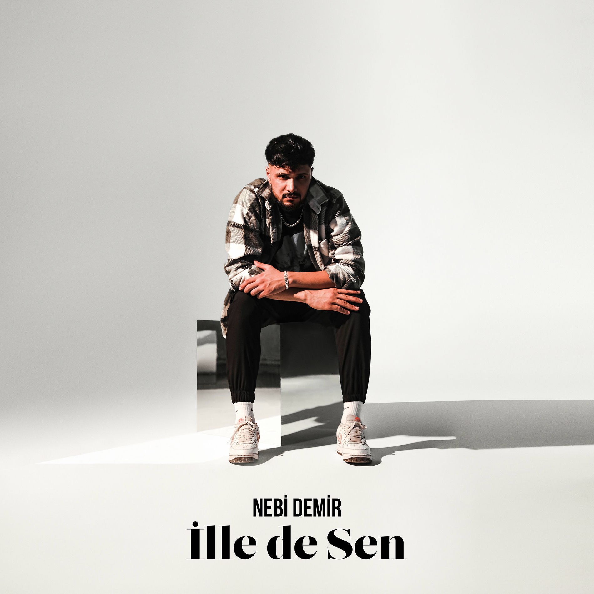 İlle De Sen - Nebi Demir | Deezer