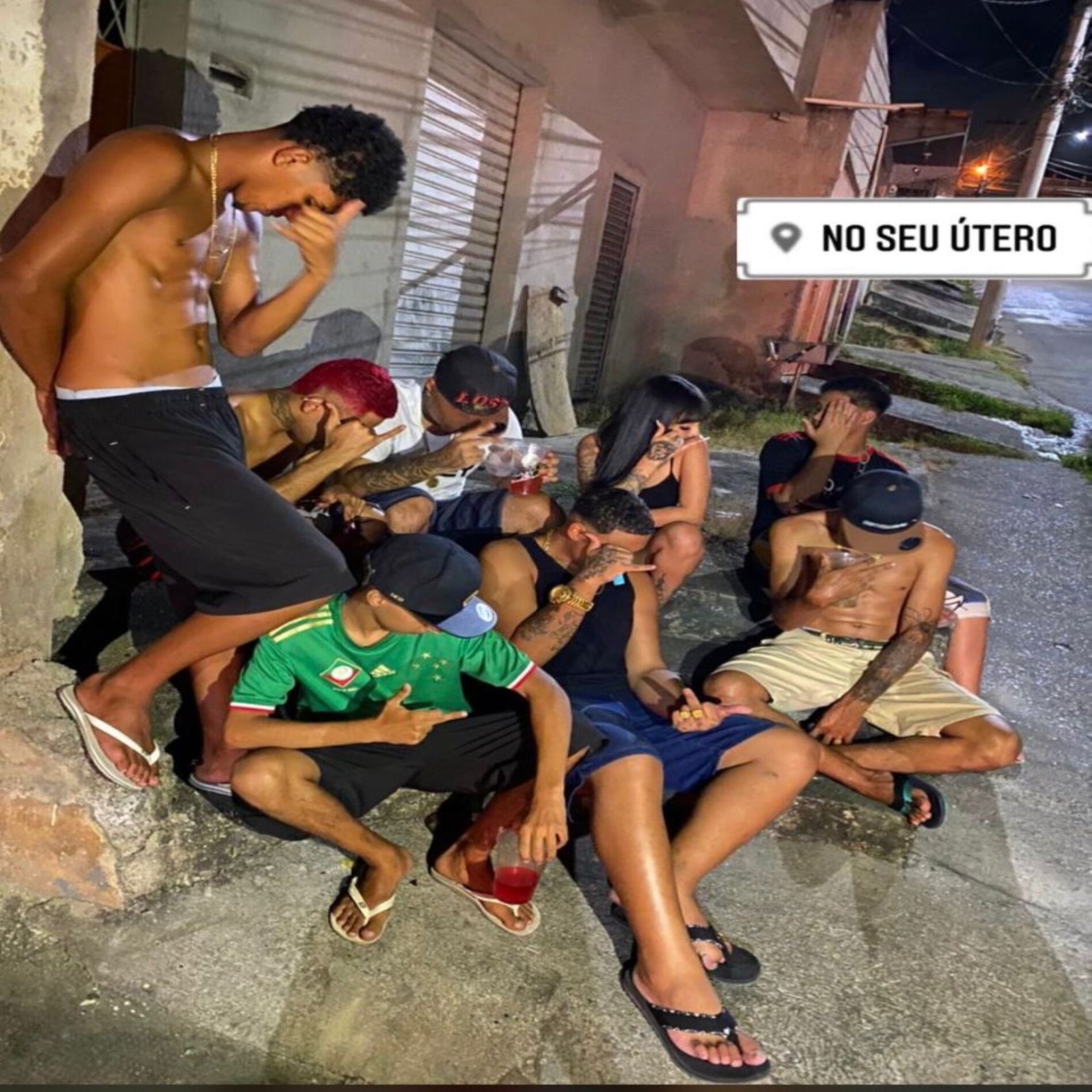 Album cover of AQUELA QUE CHAPADINHA FAZ VIDEO PRA TK TK