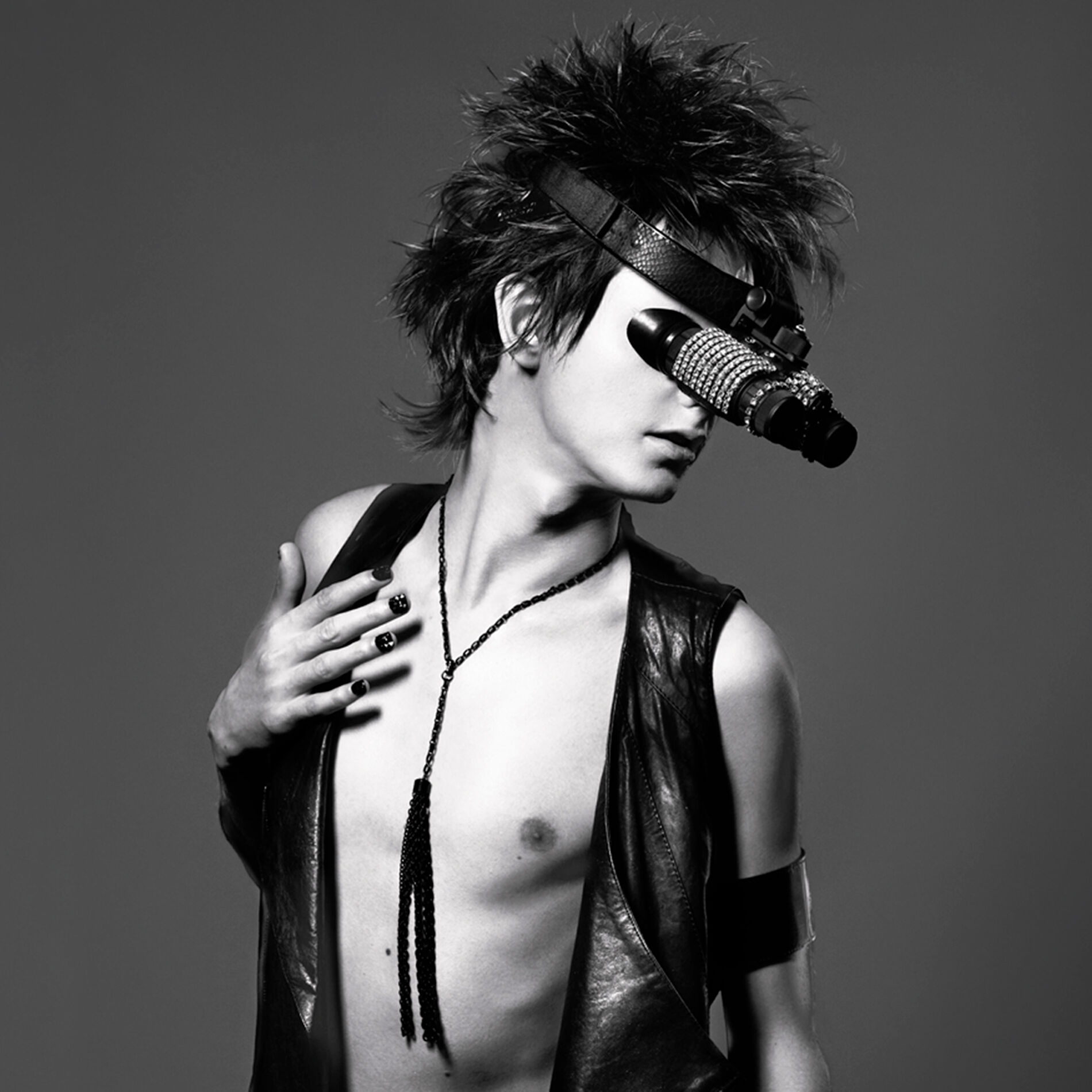 Album cover of SHIVER