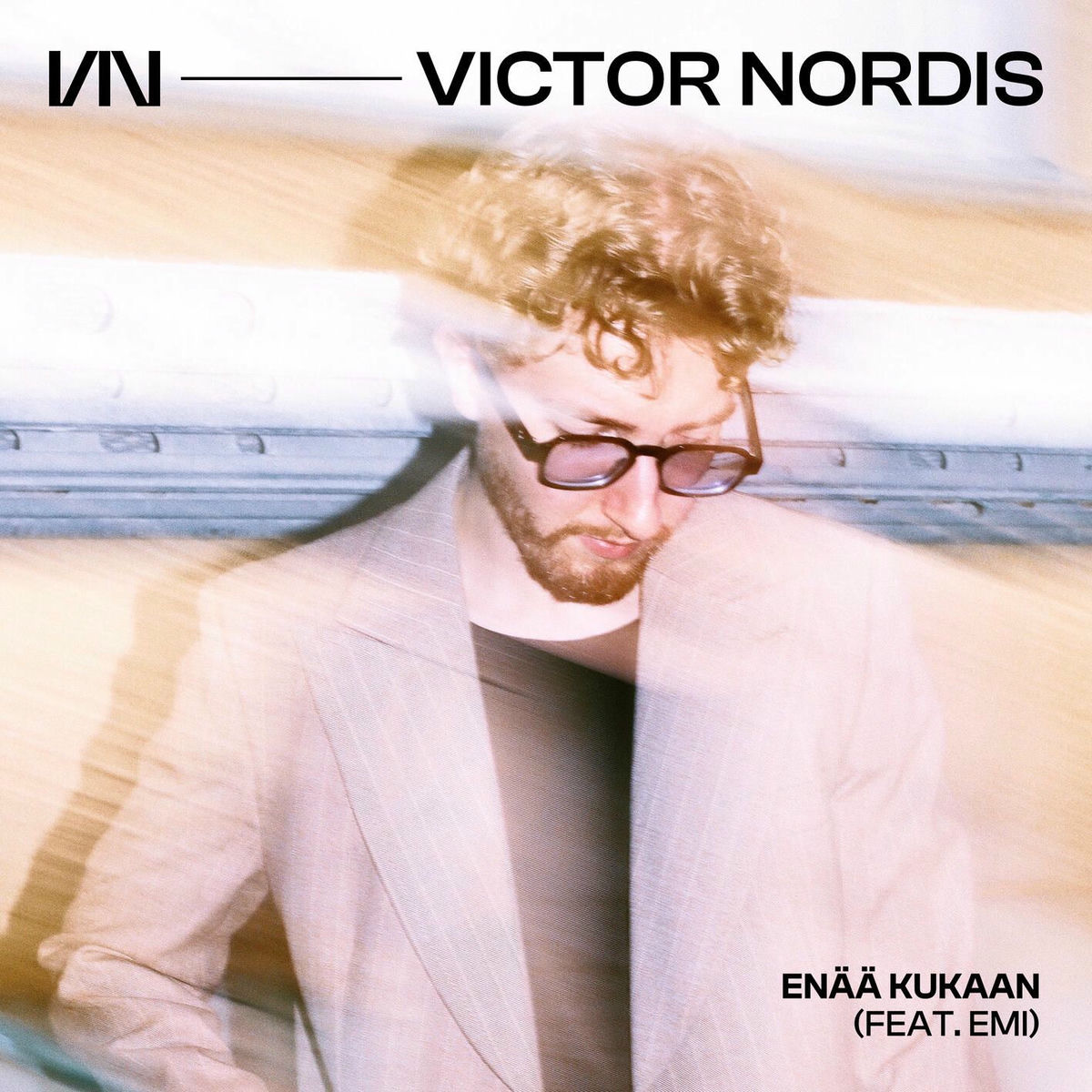 Album cover of Enää kukaan (feat. EMI)