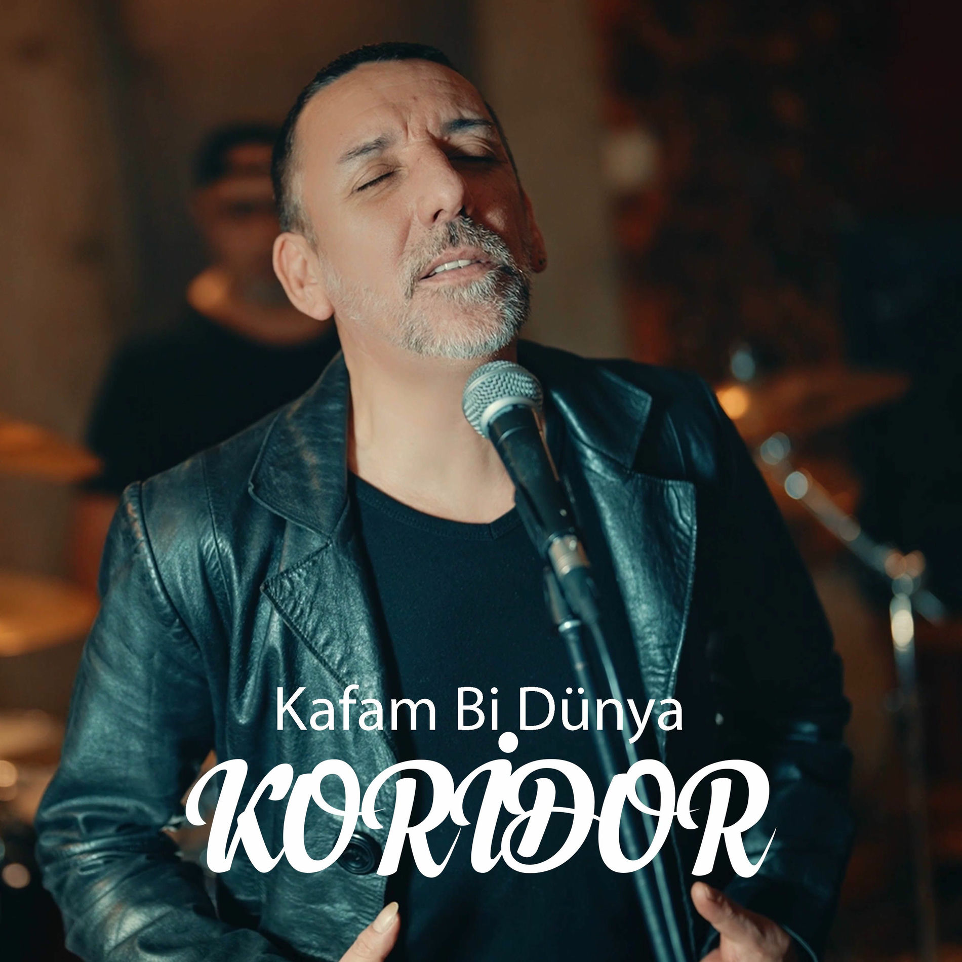 Album cover of Kafam Bi Dünya