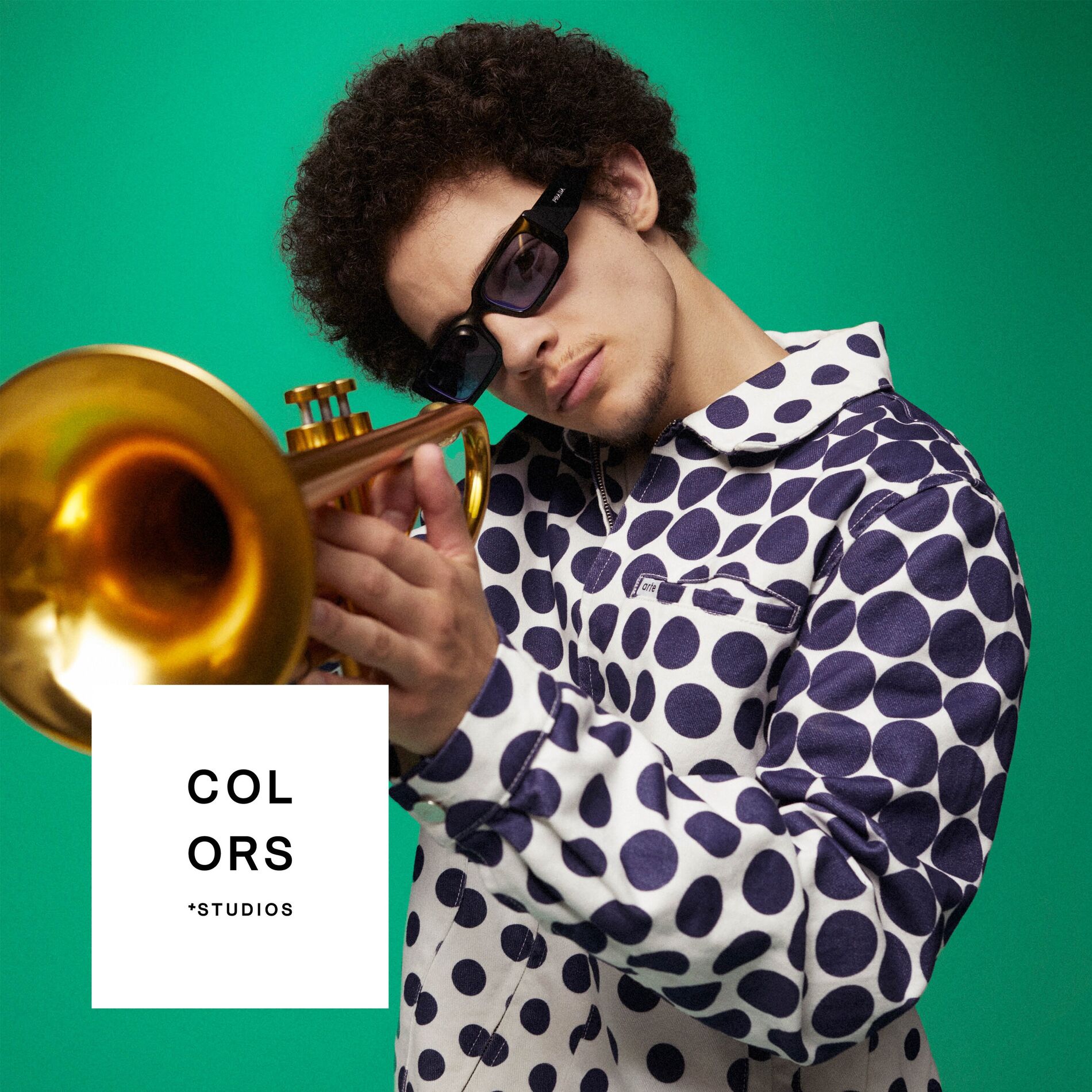 Album cover of 0 - A COLORS SHOW