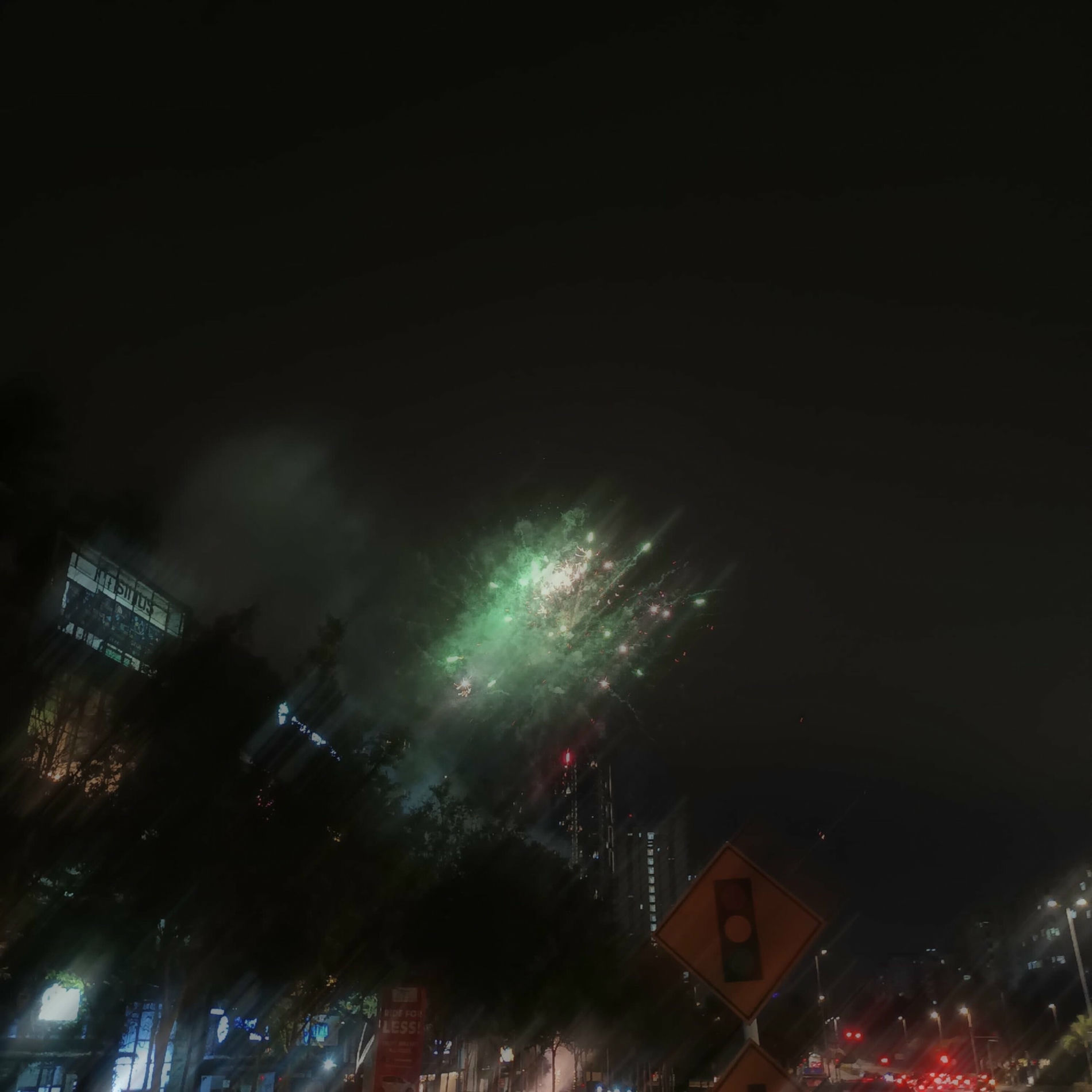 Album cover of Peluang Dekat Luar