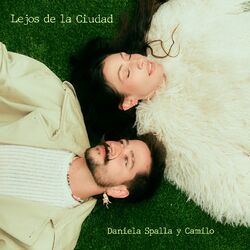 Cover of Lejos de la Ciudad (con Camilo)