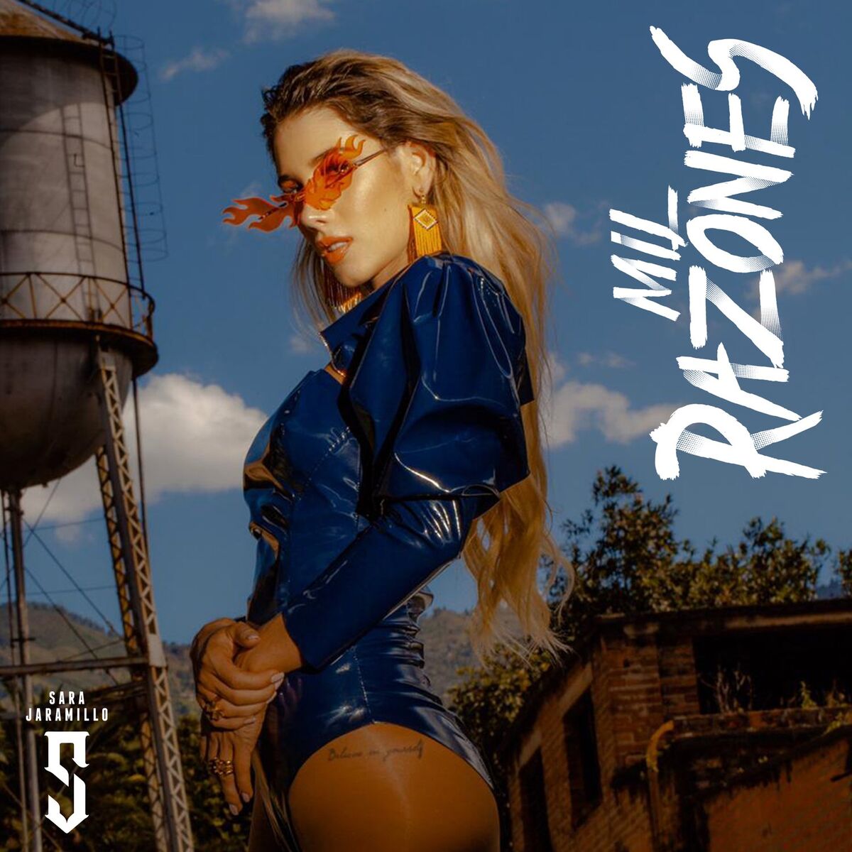 Album cover of Mil Razones